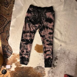 Young Fabulous & Broke Tie Dye Cargo Sweatpants Joggers Medium